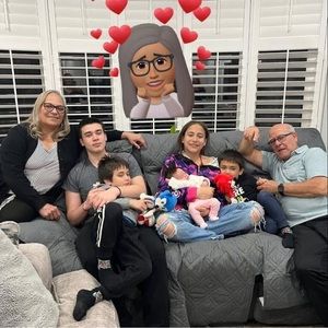 Meet your Posher, Ines